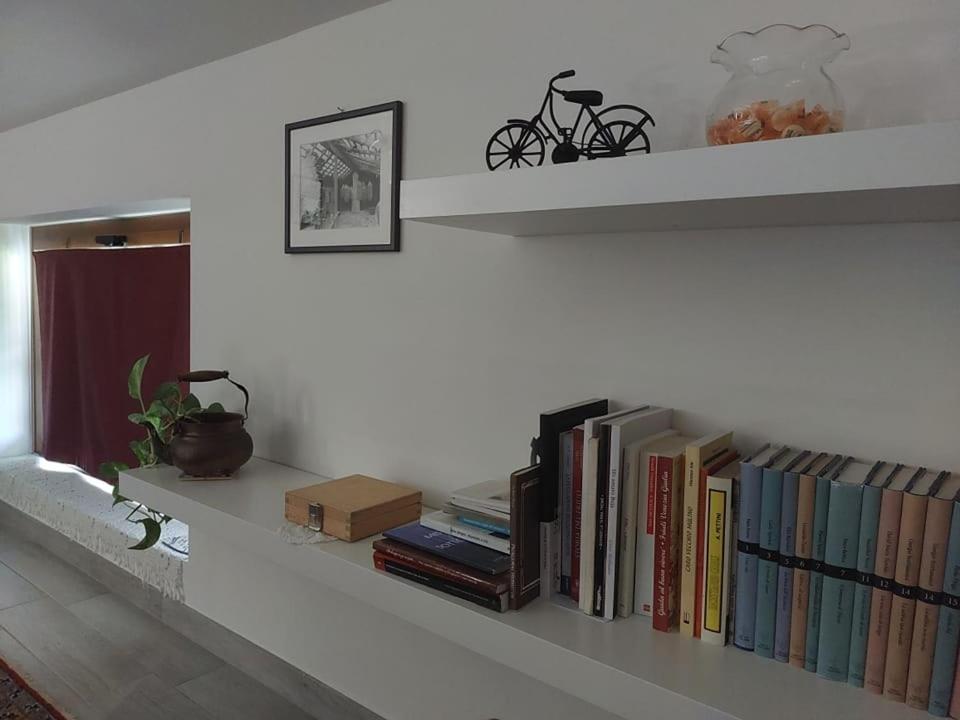Buia B&B Books & Bikes المظهر الخارجي الصورة